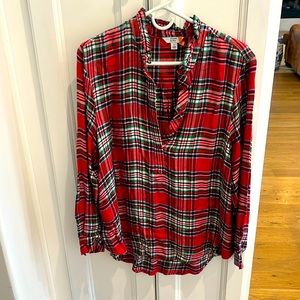 Like new Crown & Ivy plaid blouse size Large